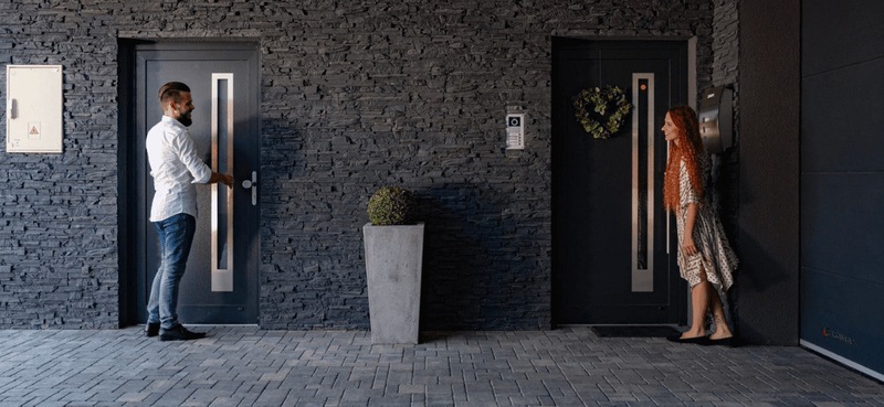 Kľučky a&nbsp;držadlá na vchodové dvere