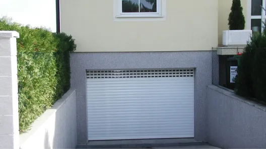 LOMAX referencie – rolovacie brány